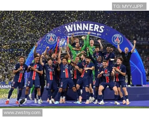 巴黎圣日耳曼召开球队全员会议,法甲冠军聚焦转会市场 巴黎圣日耳曼召开球队全员会议,法甲冠军聚焦转会市场